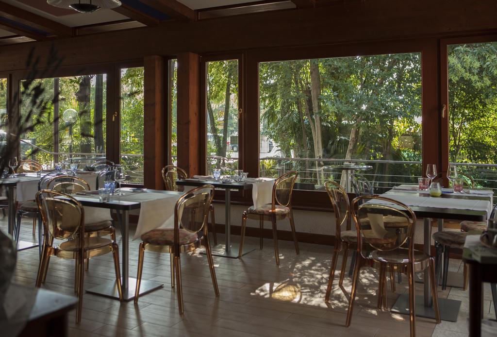 Hotel Al Ponte Gradisca dʼIsonzo Екстериор снимка